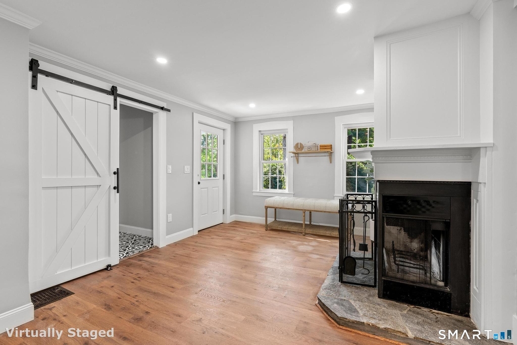 541 South Street - Photo 4