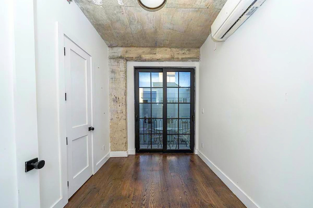 187 Kent Avenue - Photo 3