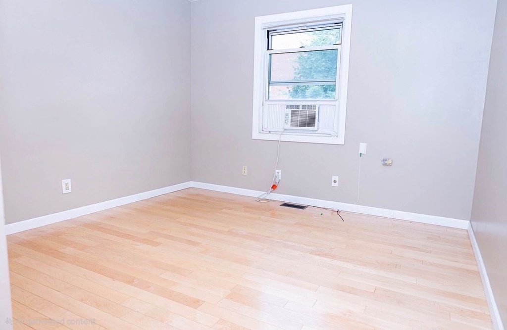 634 Lexington Avenue - Photo 3