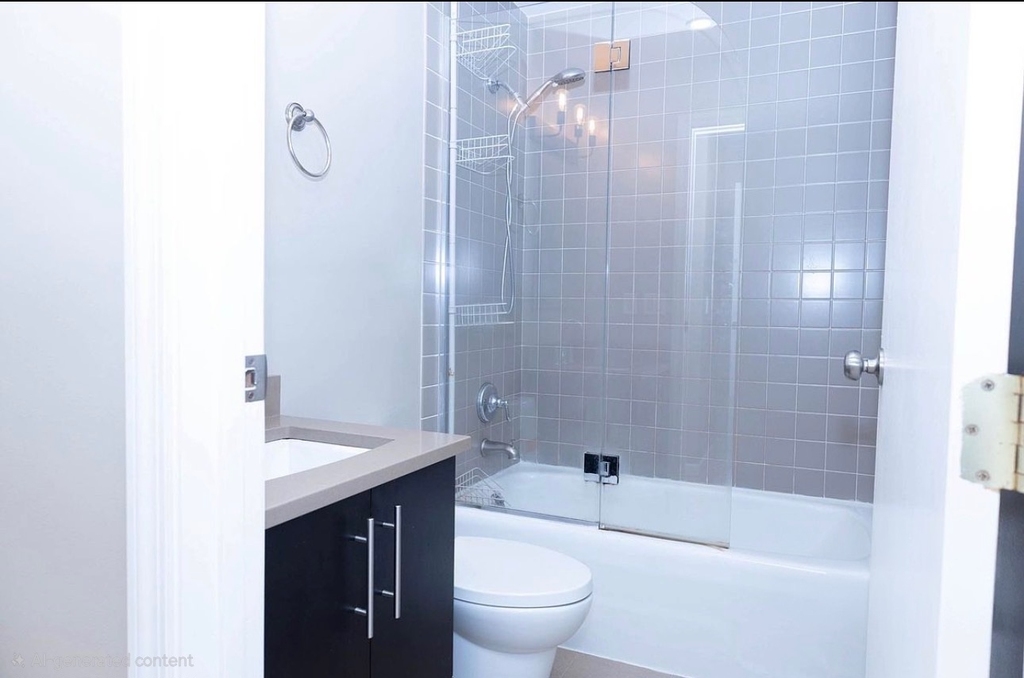 634 Lexington Avenue - Photo 6