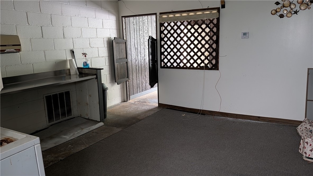 1330 Hayden - Photo 4