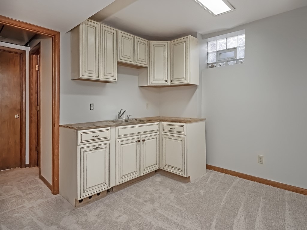 1460 Mohican Dr - Photo 13