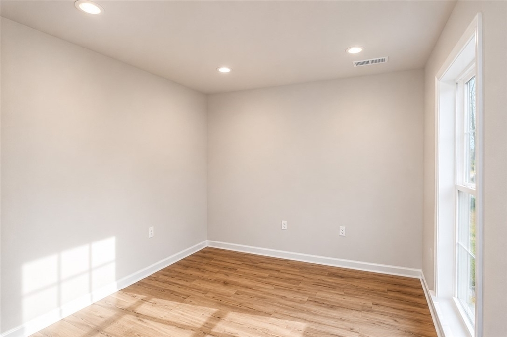 210 Gress Rd - Photo 6