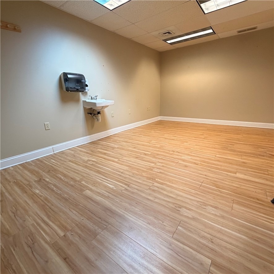 2020 Main Street - Photo 6