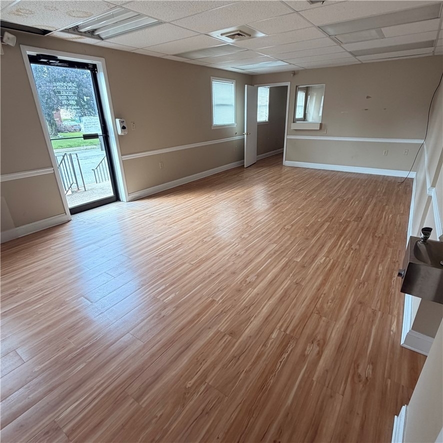 2020 Main Street - Photo 3