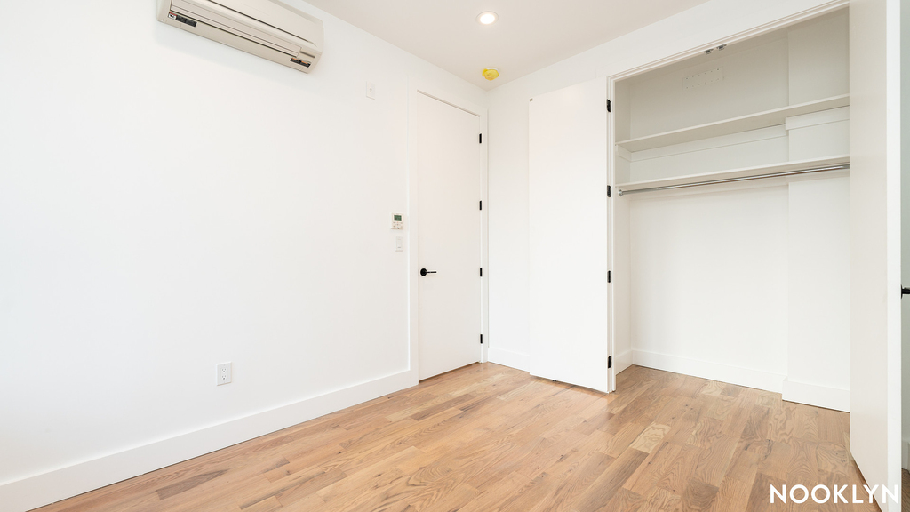 228 N 7th St - Photo 11