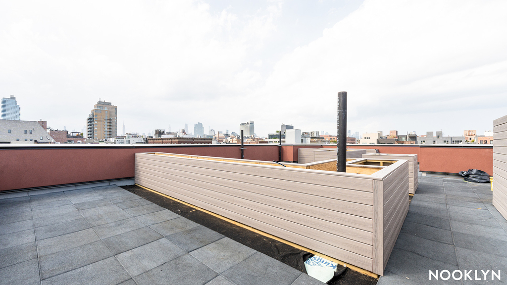 228 N 7th St - Photo 3