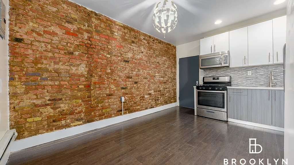 1598 Pacific St - Photo 0
