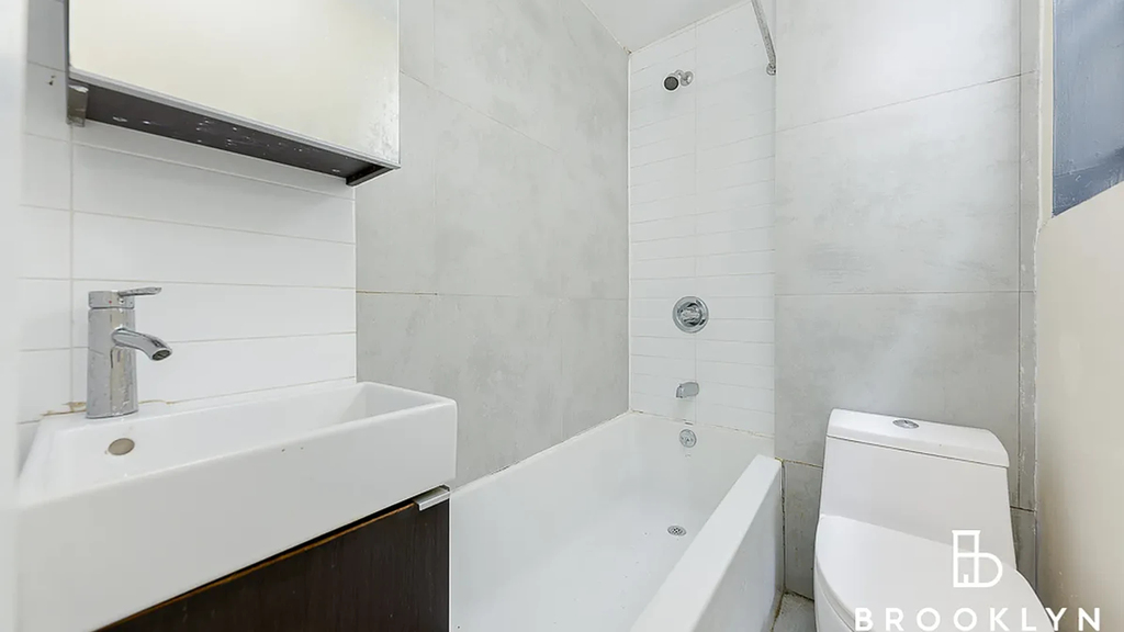 1598 Pacific St - Photo 7
