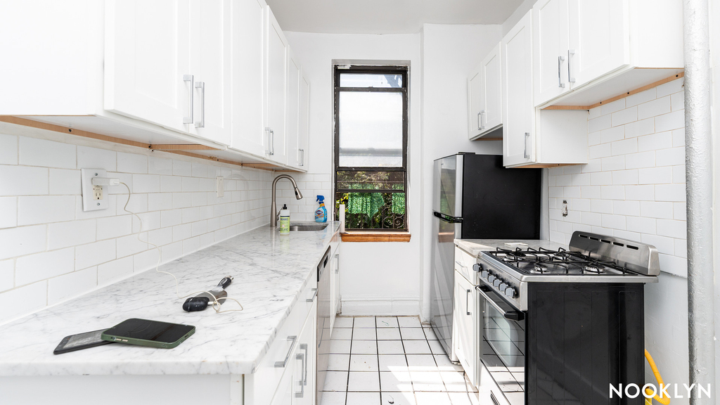 203 17th St - Photo 10