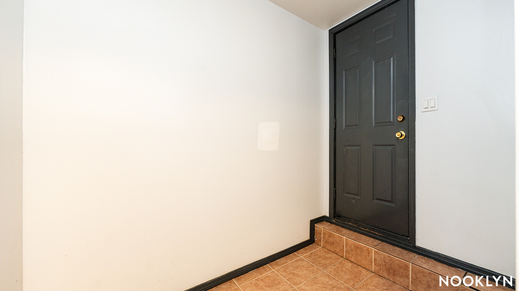 371 Kosciuszko St - Photo 17