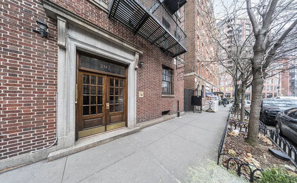 7th Ave and West 11th St  - Photo 12