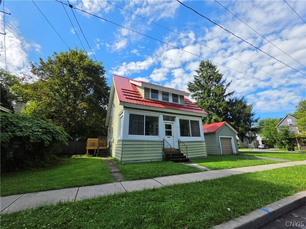 138 Saint Mary Street - Photo 0