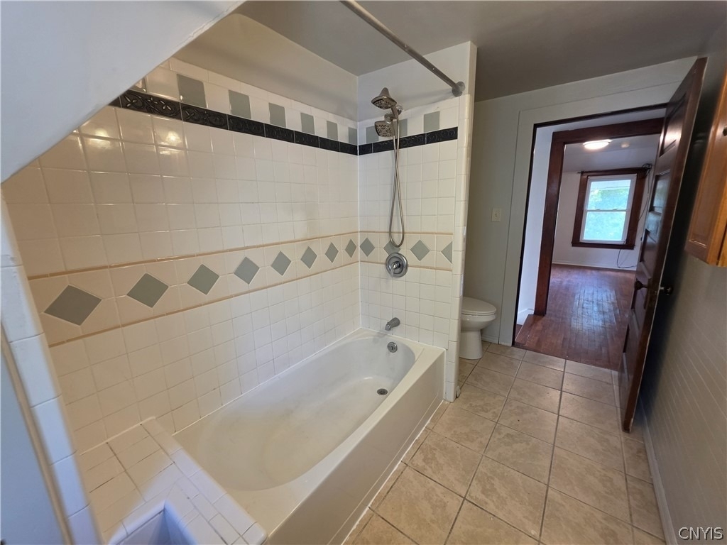 138 Saint Mary Street - Photo 11