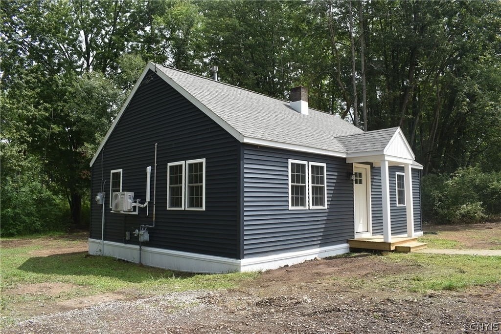 9010 Kennedy Lane - Photo 0