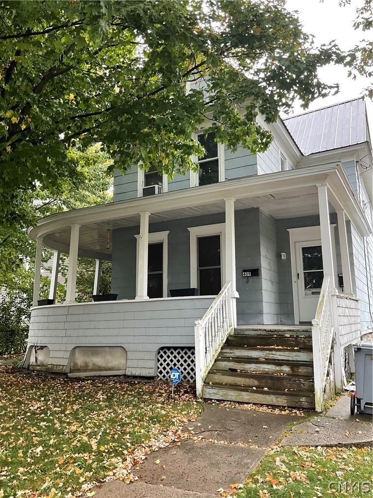 409 S Massey Street - Photo 1