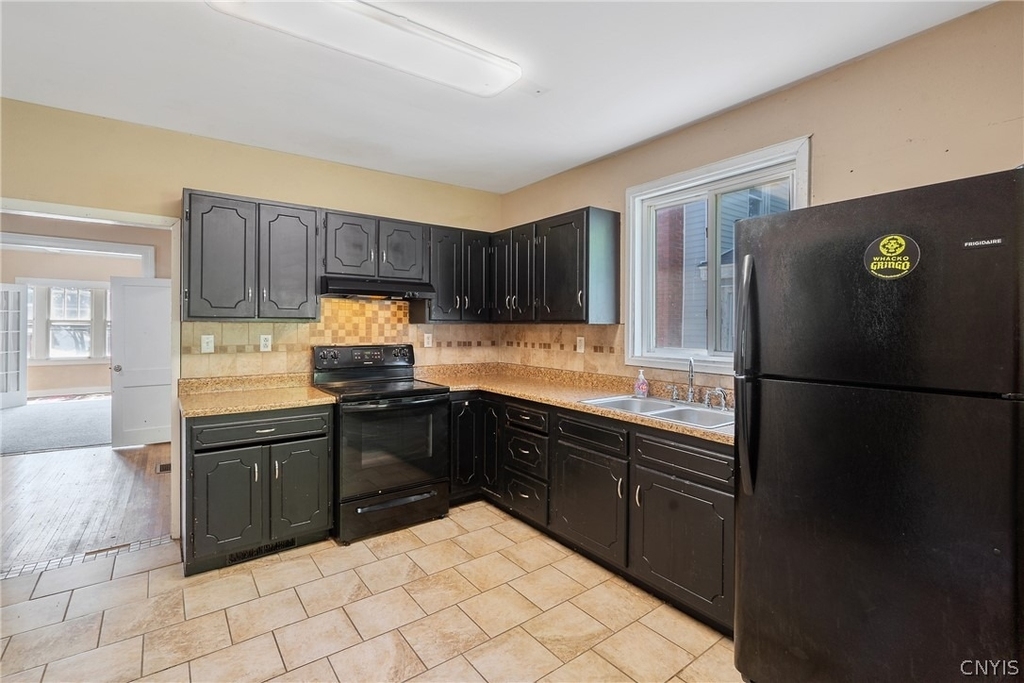 39 John Street - Photo 9