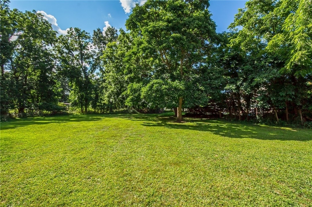 617 Dewitt Road - Photo 2