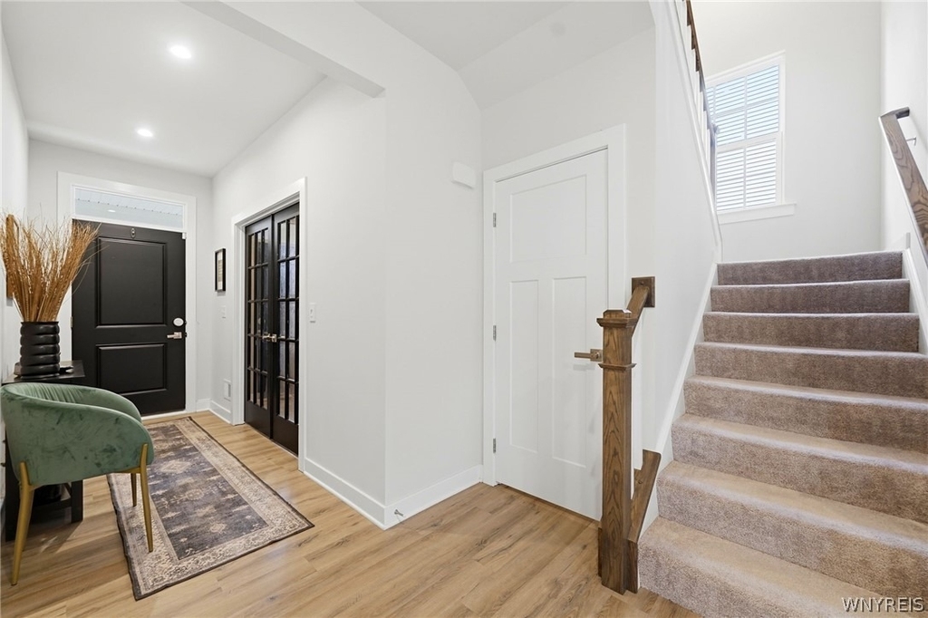 100 Lynette Lane - Photo 9