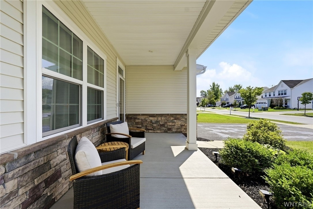 100 Lynette Lane - Photo 4
