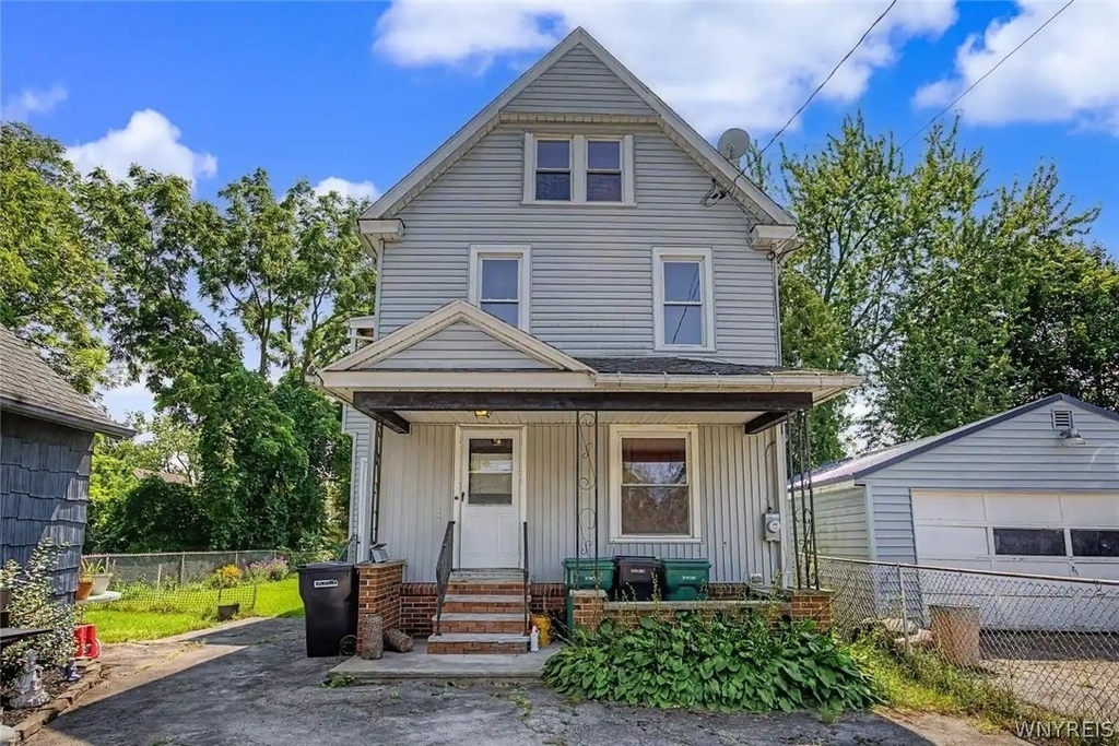 1335 Michigan Avenue - Photo 3