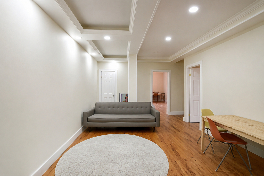 668 Hancock Street - Photo 2