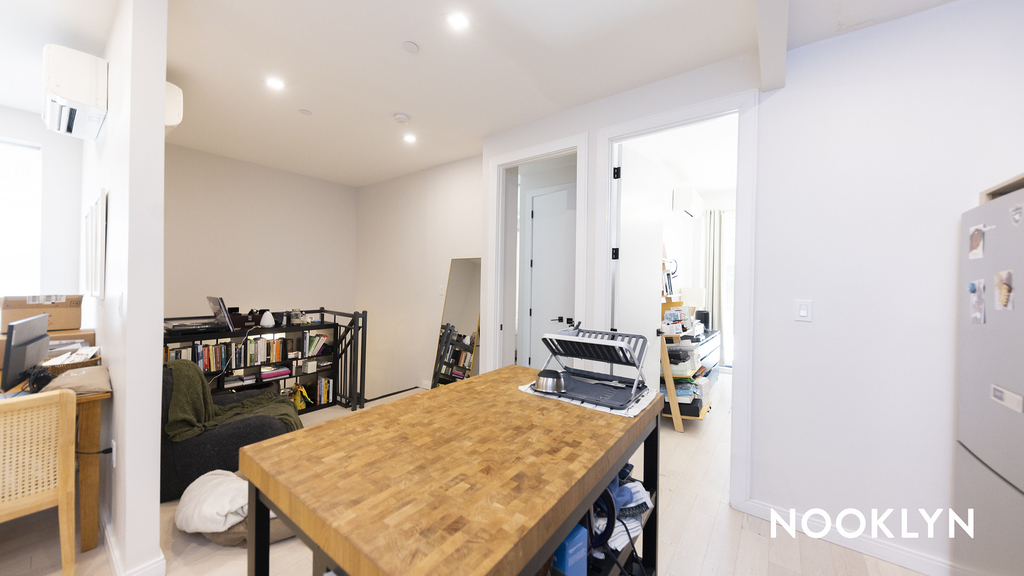 978 Kent Ave - Photo 14