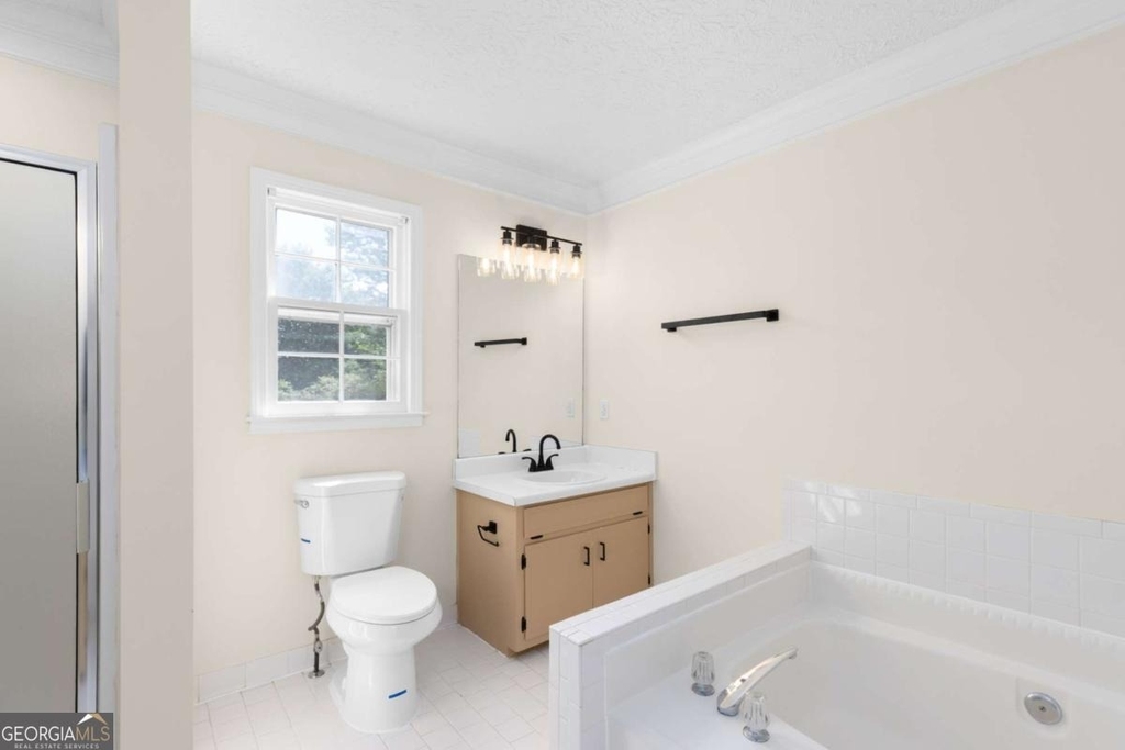 2250 Ridge Forest Drive - Photo 45