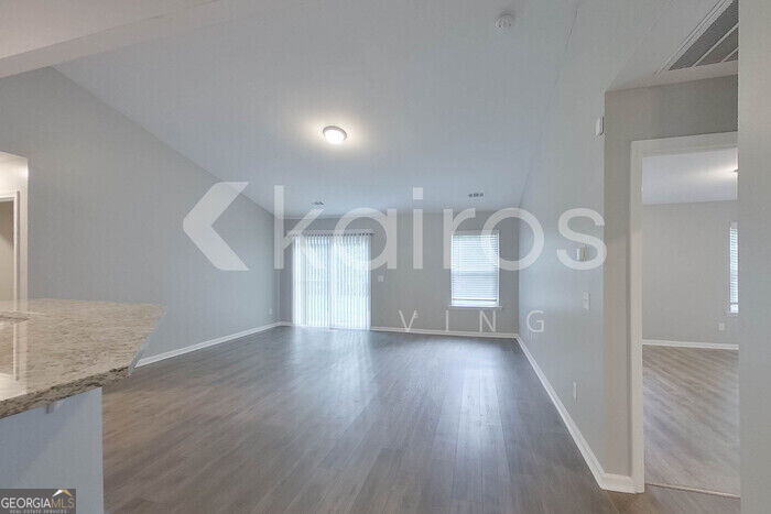 124 Bluff Road - Photo 3