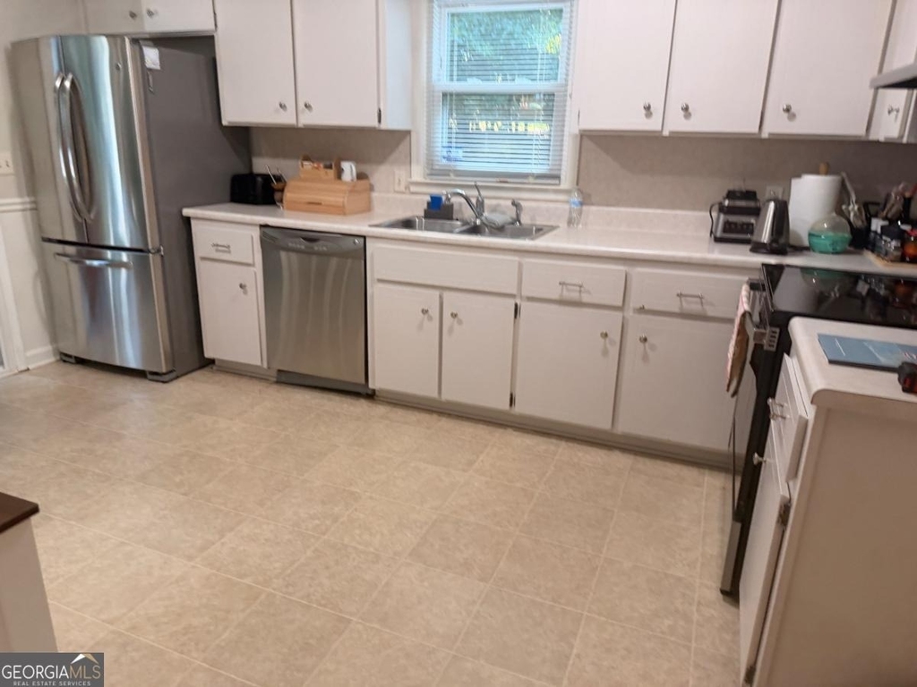 3441 Brookhill Circle - Photo 4