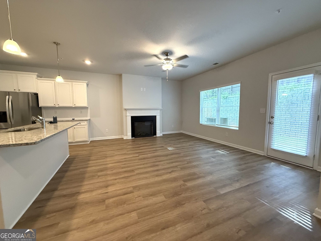 401 Lanier Circle - Photo 11