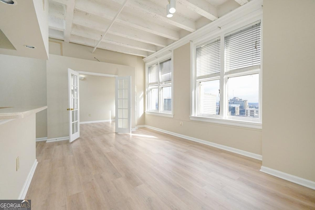 32 Peachtree Street - Photo 0