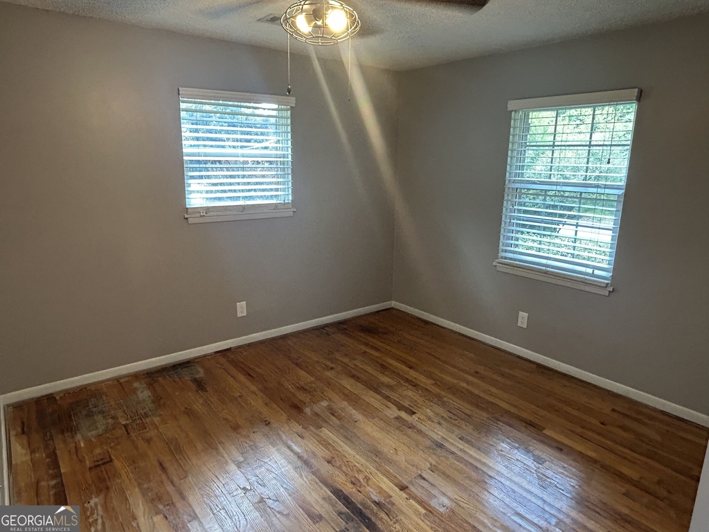 1020 Tuxedo Lane - Photo 18