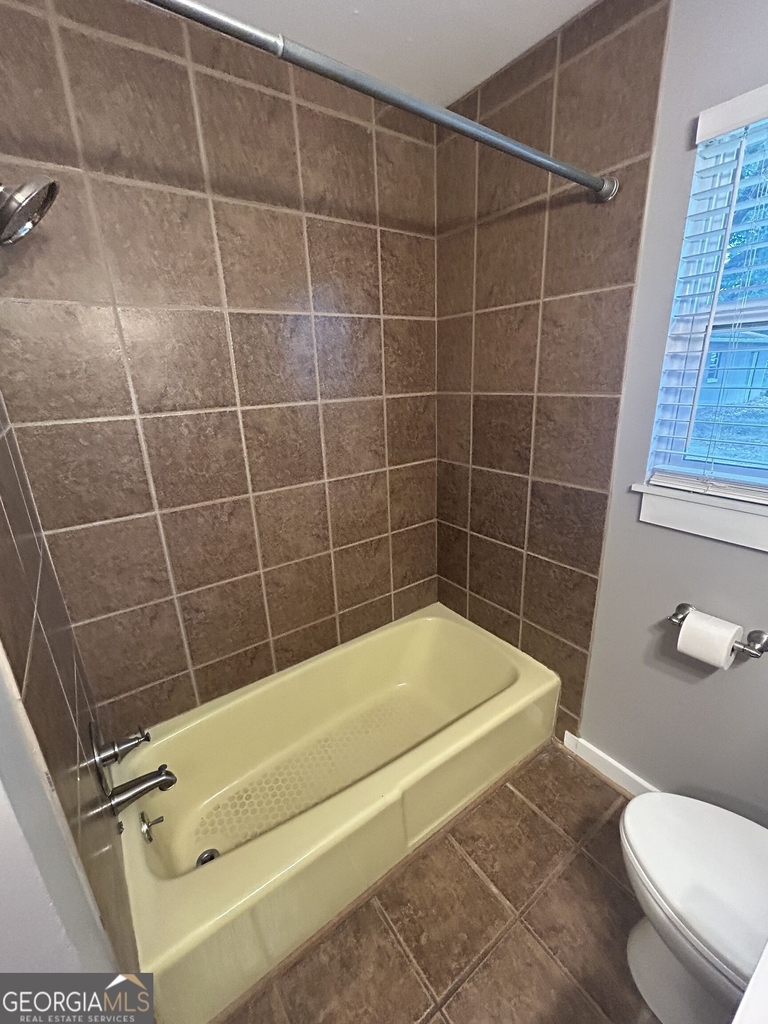 1020 Tuxedo Lane - Photo 16