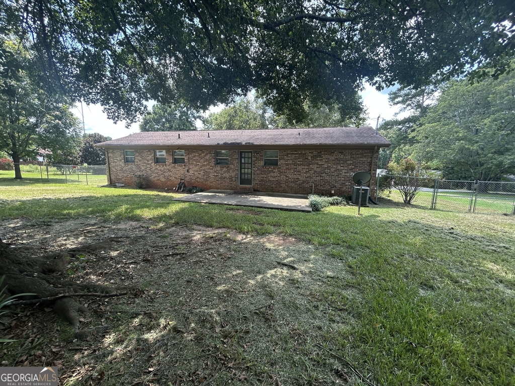 1020 Tuxedo Lane - Photo 27