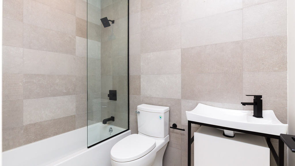 826 St Johns Pl - Photo 1
