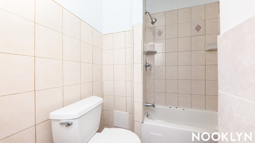 291 Evergreen Ave - Photo 9