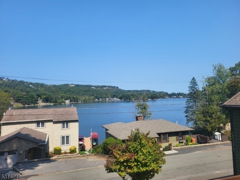 69 Birch Pkwy - Photo 1