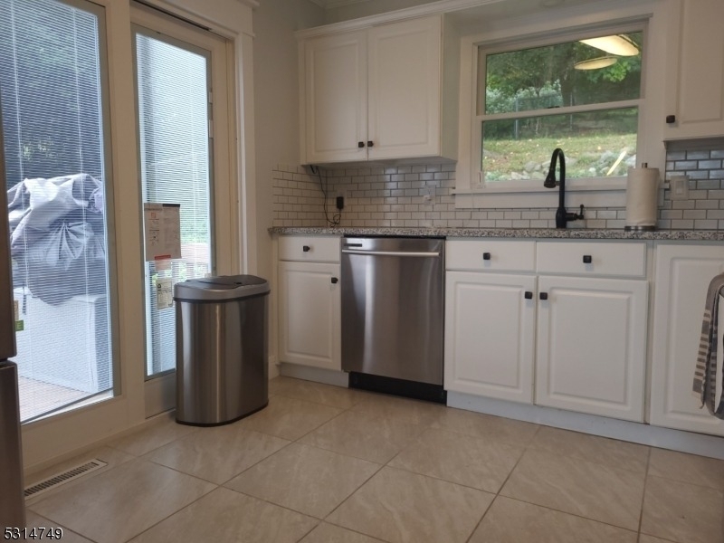 69 Birch Pkwy - Photo 17