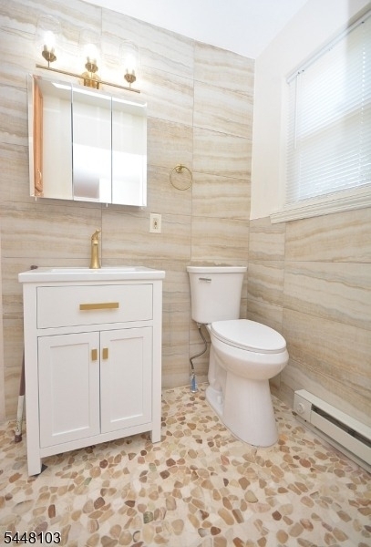 765 W 7th St - Photo 11