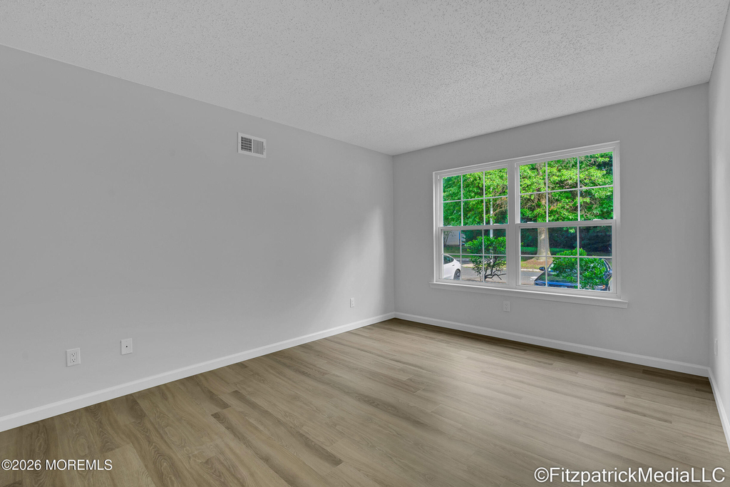 93 Diane Drive - Photo 18