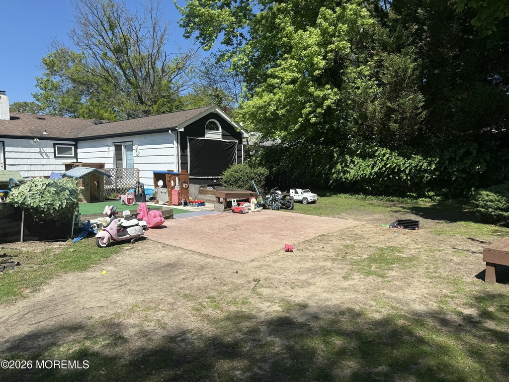 500 Freehold Street - Photo 14