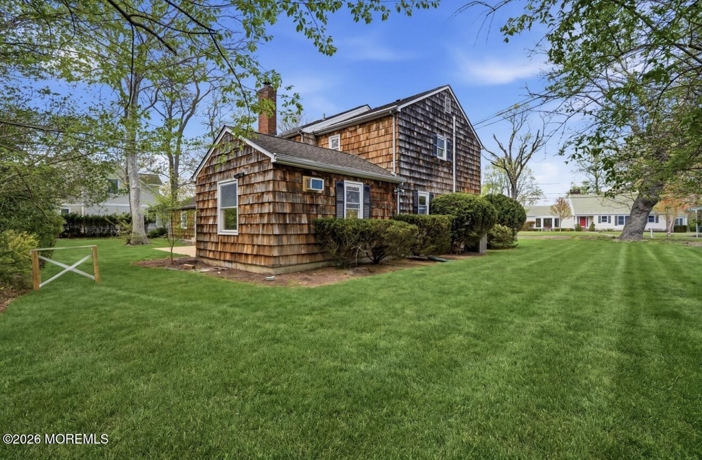600 N Edgemere Drive - Photo 6