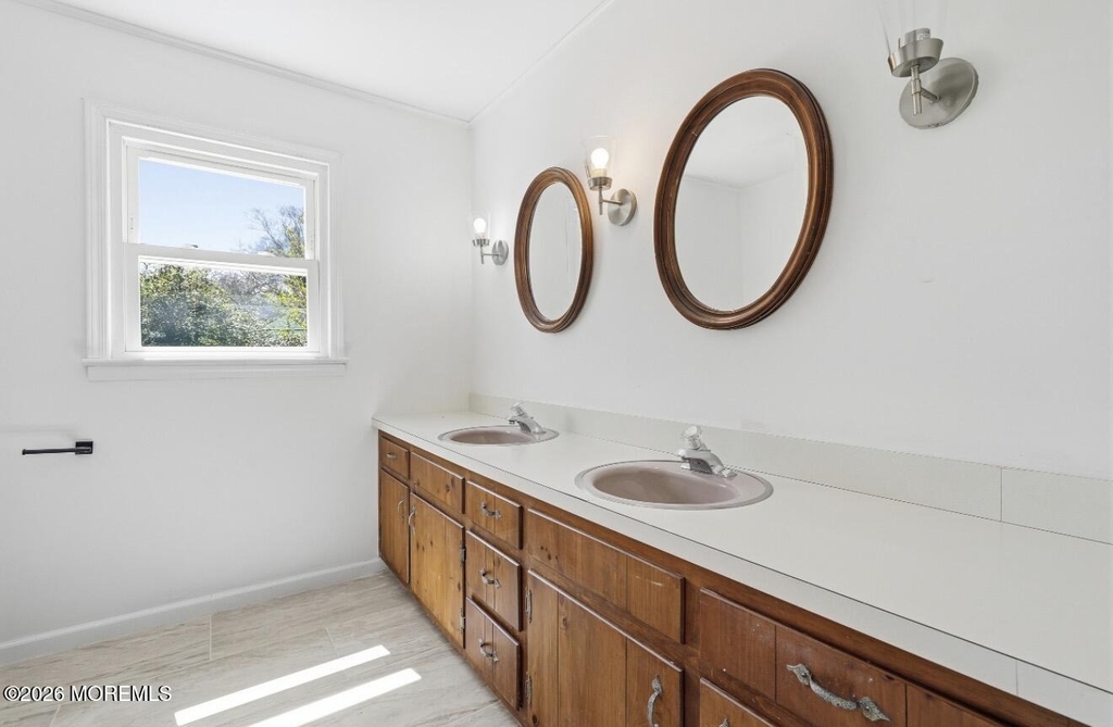 600 N Edgemere Drive - Photo 33