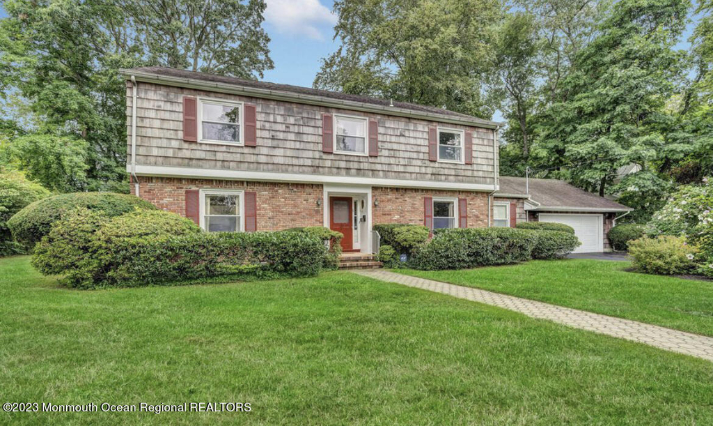 600 N Edgemere Drive - Photo 2