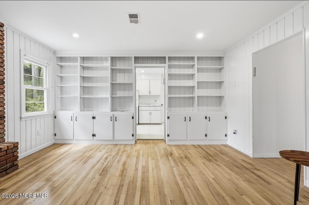 600 N Edgemere Drive - Photo 18