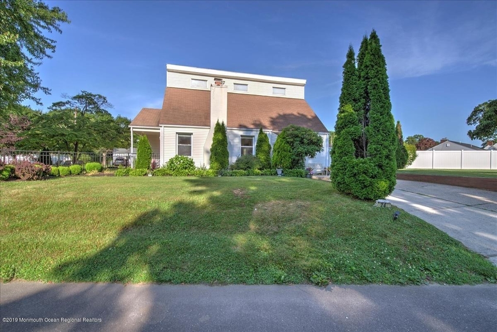 24 Mount Drive - Photo 1