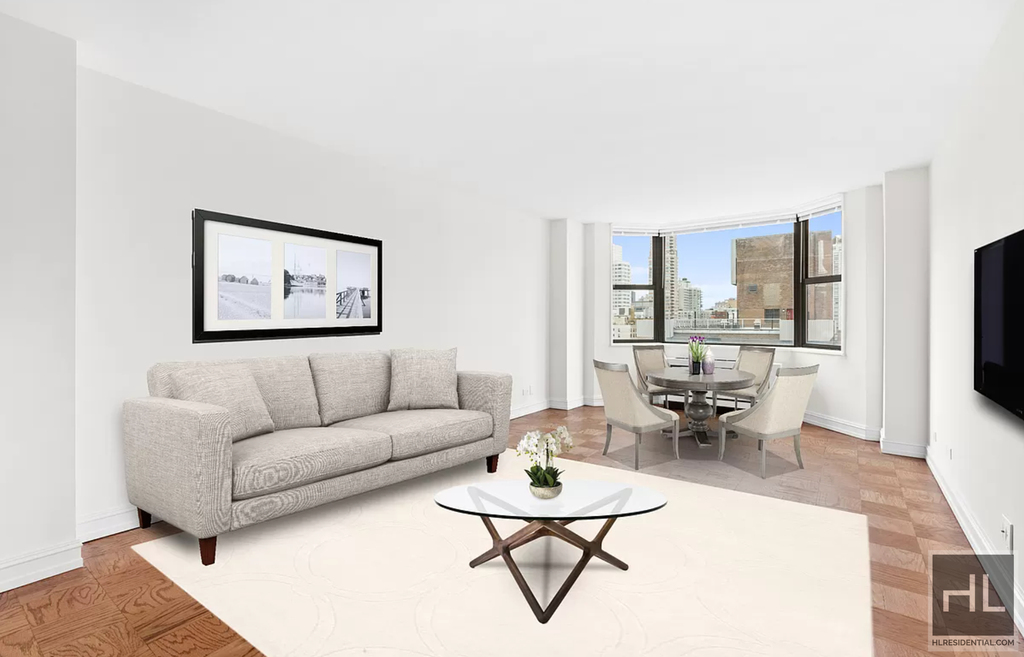 East 71st Street - Photo 4