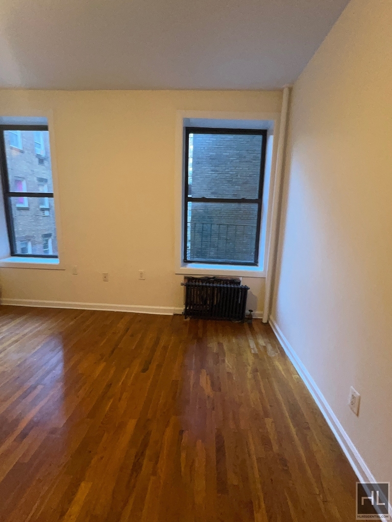 West 72 Street - Photo 2
