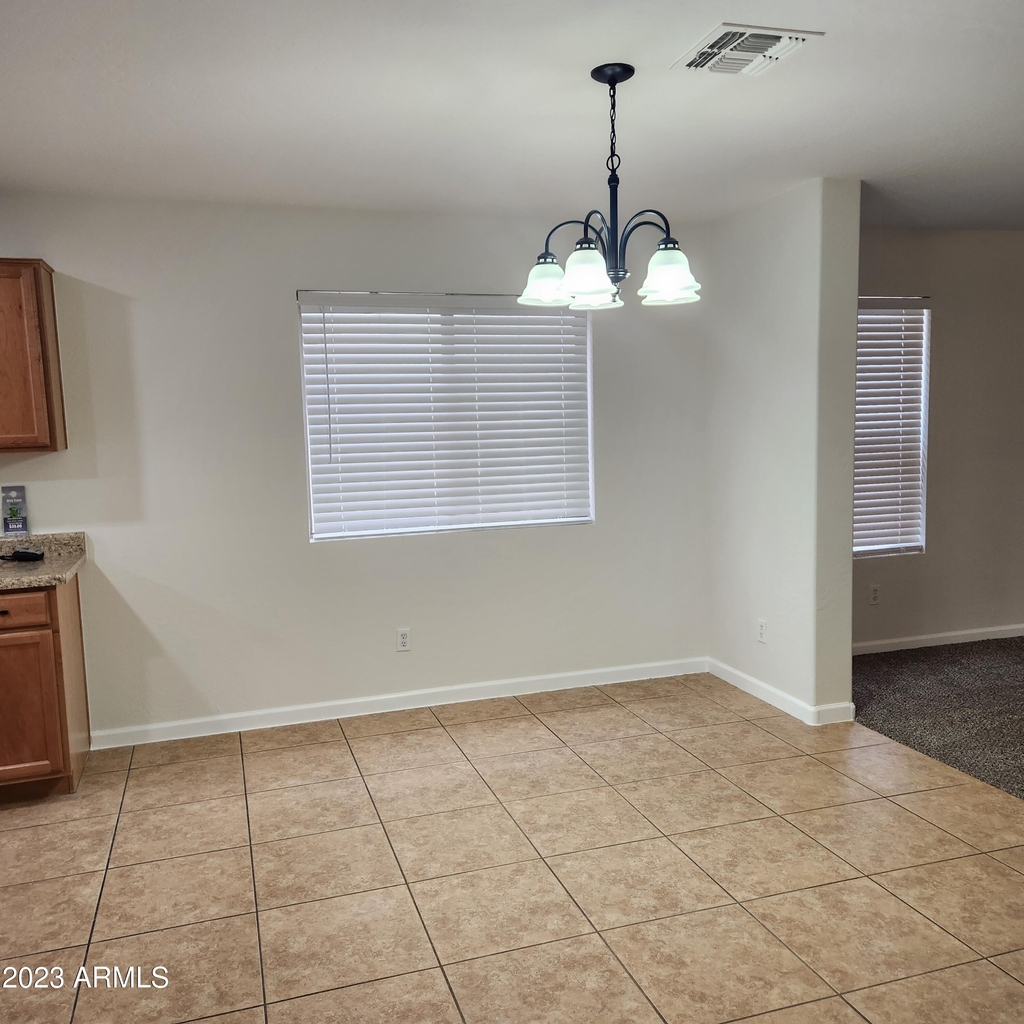 23877 W Wayland Drive - Photo 4